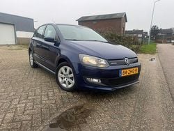 Blauw Gebruikt 2012 VW Polo Comfortline Hatchback | € 3.395 (Eerlijke prijs)