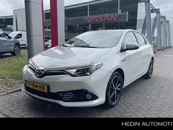 Wit Gebruikt 2017 Toyota Auris Hybrid Hatchback | € 15.340 (Eerlijke prijs)