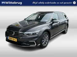 Grijs Gebruikt 2021 VW Passat Comfortline Stationwagen | € 23.950 (Goede deal)