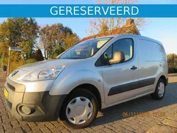 Grijs Gebruikt 2010 Peugeot Partner MPV | € 8.295 (Iets duurder)