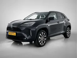 Zwart Gebruikt 2024 Toyota Yaris Cross SUV | € 28.950 (Eerlijke prijs)