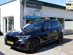 Zwart Gebruikt 2019 BMW X5 Executive SUV | € 46.900 (Eerlijke prijs)