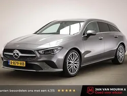 Grijs, metallic lak Gebruikt 2022 Mercedes CLA180 Shooting Brake Premium Stationwagen | € 31.900 (Eerlijke prijs)