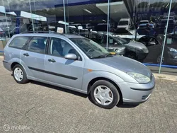 Grijs Gebruikt 2002 Ford Focus Stationwagen | € 1.749 (Eerlijke prijs)