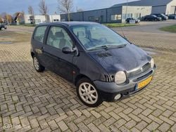 Zwart Gebruikt 2000 Renault Twingo Initiale Hatchback | € 1.250 (Eerlijke prijs)