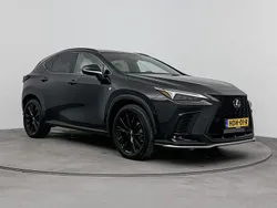 Zwart Gebruikt 2022 Lexus NX450h+ Sport Line SUV | € 57.950 (Eerlijke prijs)