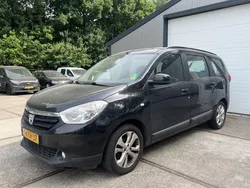 Zwart Gebruikt 2013 Dacia Lodgy Lauréate MPV | € 2.250 (Iets duurder)