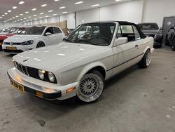 Wit Gebruikt 1987 BMW 325 Comfort Edition Cabriolet | € 19.949