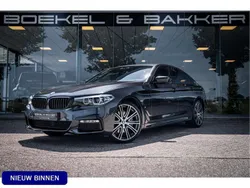 Grijs, metallic lak Gebruikt 2017 BMW 530 Executive Sedan | € 29.950 (Eerlijke prijs)