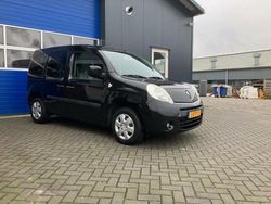 Zwart Gebruikt 2009 Renault Kangoo Expression MPV | € 12.500