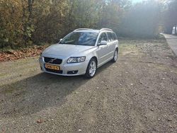 Gebruikt 2009 Volvo V50 Momentum Stationwagen | € 8.950 (Eerlijke prijs)