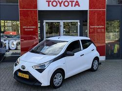 Wit Gebruikt 2021 Toyota Aygo X SUV | € 11.839