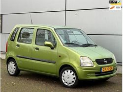 Groen Gebruikt 2002 Opel Agila Comfort Hatchback | € 999 (Goede deal)