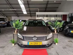 Bruin Gebruikt 2011 VW Passat Trendline Stationwagen | € 3.750 (Goede deal)