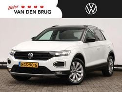 Wit Gebruikt 2021 VW T-Roc Business SUV | € 26.900 (Goede deal)