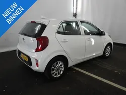 Wit Gebruikt 2020 Kia Picanto Hatchback | € 10.999 (Goede deal)