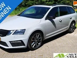 Grijs Gebruikt 2020 Skoda Octavia Business Line Stationwagen | € 27.995 (Goede deal)