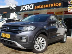 Grijs Gebruikt 2022 VW T-Cross Life SUV | € 20.990 (Goede deal)