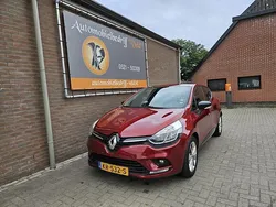 Rood Gebruikt 2016 Renault Clio IV LIMITED Hatchback | € 6.995 (Eerlijke prijs)