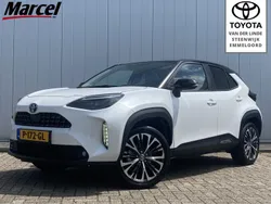 Wit Gebruikt 2022 Toyota Yaris Cross Executive SUV | € 27.400 (Eerlijke prijs)