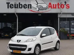Wit Gebruikt 2010 Peugeot 107 S Hatchback | € 1.695 (Eerlijke prijs)