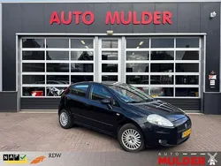 Zwart Gebruikt 2007 Fiat Grande Punto Hatchback | € 2.950 (Iets duurder)
