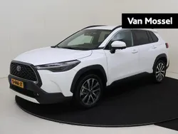 Wit Gebruikt 2023 Toyota Corolla Cross Edition SUV | € 36.435 (Eerlijke prijs)