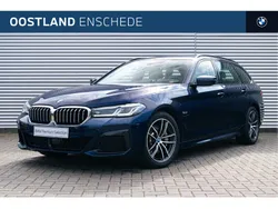 Blauw Gebruikt 2022 BMW 530e Executive Stationwagen | € 48.450 (Eerlijke prijs)