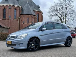 Blauw Gebruikt 2006 Mercedes B200 MPV | € 2.999 (Eerlijke prijs)