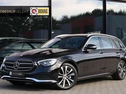Zwart Gebruikt 2022 Mercedes E300 Stationwagen | € 32.900 (Super prijs)
