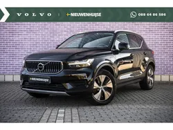 Zwart Gebruikt 2022 Volvo XC40 Inscription SUV | € 34.899 (Eerlijke prijs)