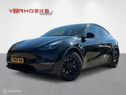 Zwart Gebruikt 2023 Tesla Model Y Long Range SUV | € 38.750 (Eerlijke prijs)