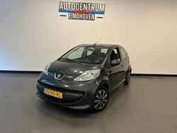 Grijs Gebruikt 2007 Peugeot 107 Hatchback | € 2.749 (Iets duurder)