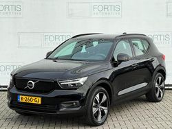 Zwart Gebruikt 2020 Volvo XC40 R-Design SUV | € 29.900 (Eerlijke prijs)
