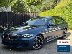 Blauw Gebruikt 2022 BMW 530 Executive Stationwagen | € 32.990 (Goede deal)