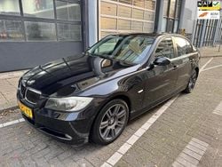 Zwart Gebruikt 2005 BMW 320 Executive Sedan | € 1.500