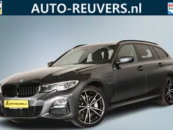 Grijs Gebruikt 2022 BMW 330e M Sport Stationwagen | € 36.900 (Super prijs)
