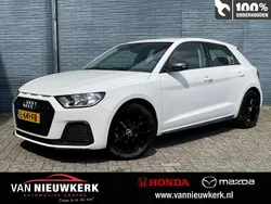 Wit Gebruikt 2021 Audi A1 Sportback Basis Hatchback | € 18.900 (Eerlijke prijs)