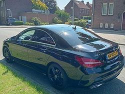 Zwart Gebruikt 2017 Mercedes CLA180 Business Sedan | € 16.995 (Eerlijke prijs)