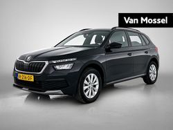 Zwart Gebruikt 2022 Skoda Kamiq Ambition SUV | € 23.944 (Iets duurder)