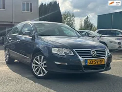 Grijs Gebruikt 2006 VW Passat Highline Sedan | € 2.900 (Iets duurder)