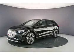 Mythoszwart metallic Gebruikt 2024 Audi Q4 e-tron Advanced SUV | € 47.900 (Iets duurder)