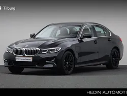 Zwart Gebruikt 2020 BMW 330e Comfort Edition Sedan | € 29.880 (Eerlijke prijs)