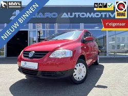 Rood Gebruikt 2006 VW Fox Trendline Hatchback | € 2.195 (Eerlijke prijs)