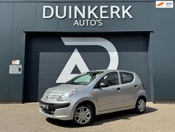 Grijs Gebruikt 2009 Nissan Pixo Visia Hatchback | € 1.950 (Eerlijke prijs)