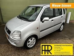 Hatchback Gebruikt 2002 Opel Agila Elegance Hatchback | € 1.995 (Iets duurder)