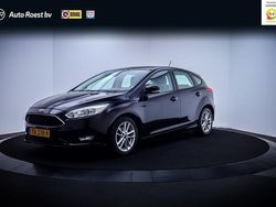 Zwart Gebruikt 2018 Ford Focus Hatchback | € 10.750 (Eerlijke prijs)