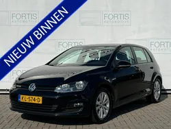 Zwart Gebruikt 2016 VW Golf VII Hatchback | € 13.900 (Eerlijke prijs)