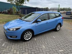 Blauw Gebruikt 2016 Ford Focus Titanium Stationwagen | € 9.350 (Goede deal)