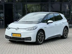 Wit Gebruikt 2021 VW ID.3 Pro Hatchback | € 18.745 (Eerlijke prijs)